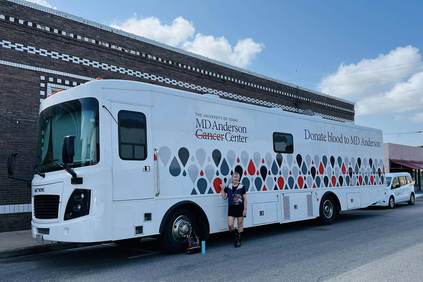 SAVING LIVES IN STYLE