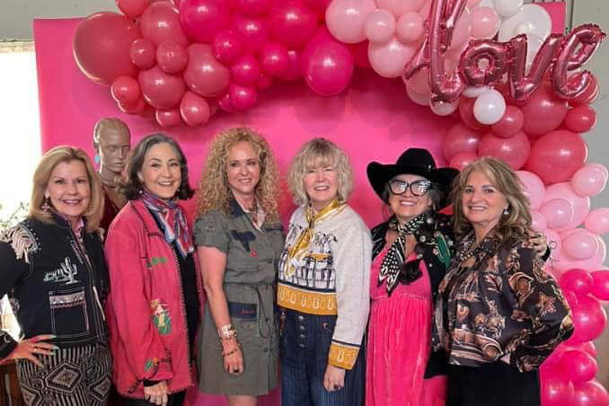 WE HAD THE SWEETEST VALENTINE'S DAY WITH Y'ALL!