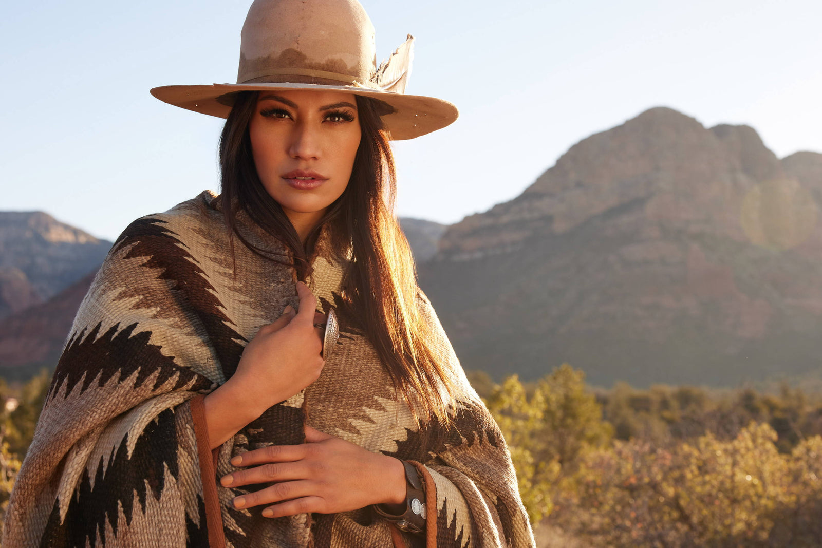 ALL EYES ON ASHLEY CALLINGBULL