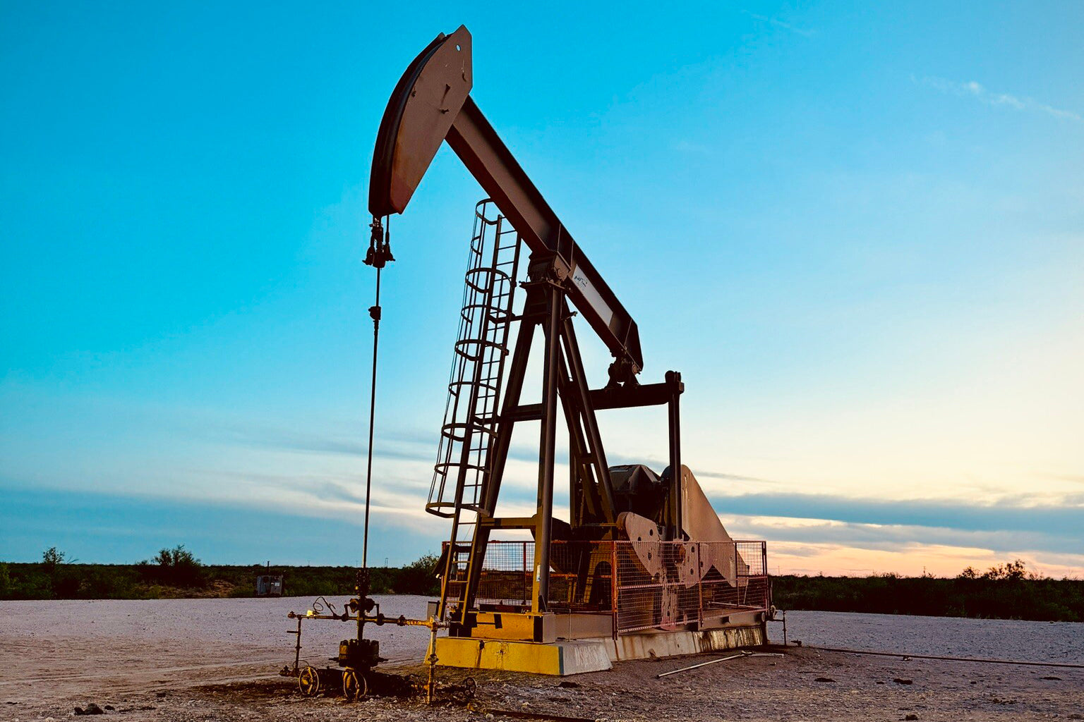 STORIES FROM THE SET: ROUGHNECK RODEO