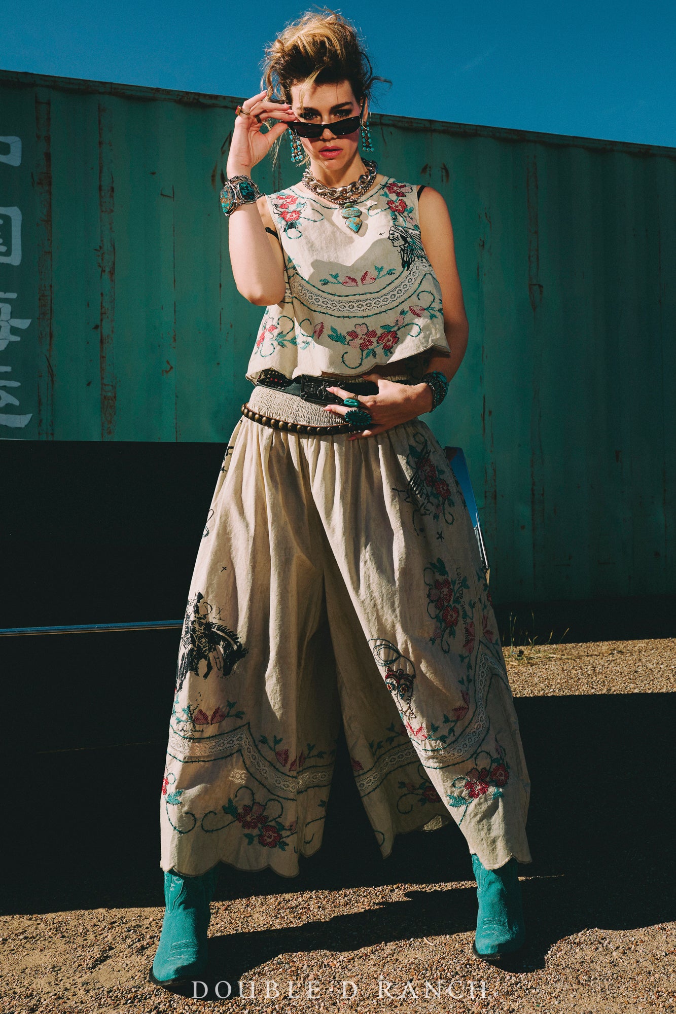 Top, Roadside Relics