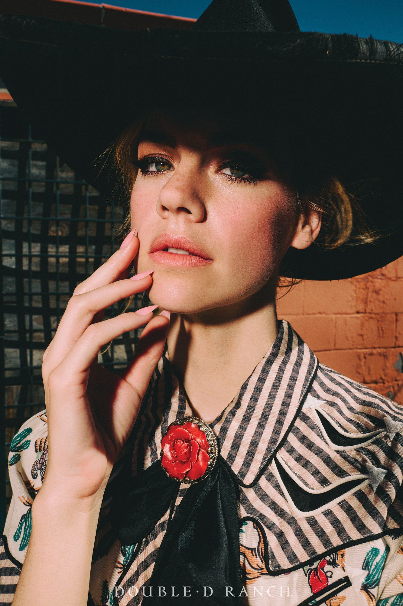 Dress, Hardcore Western