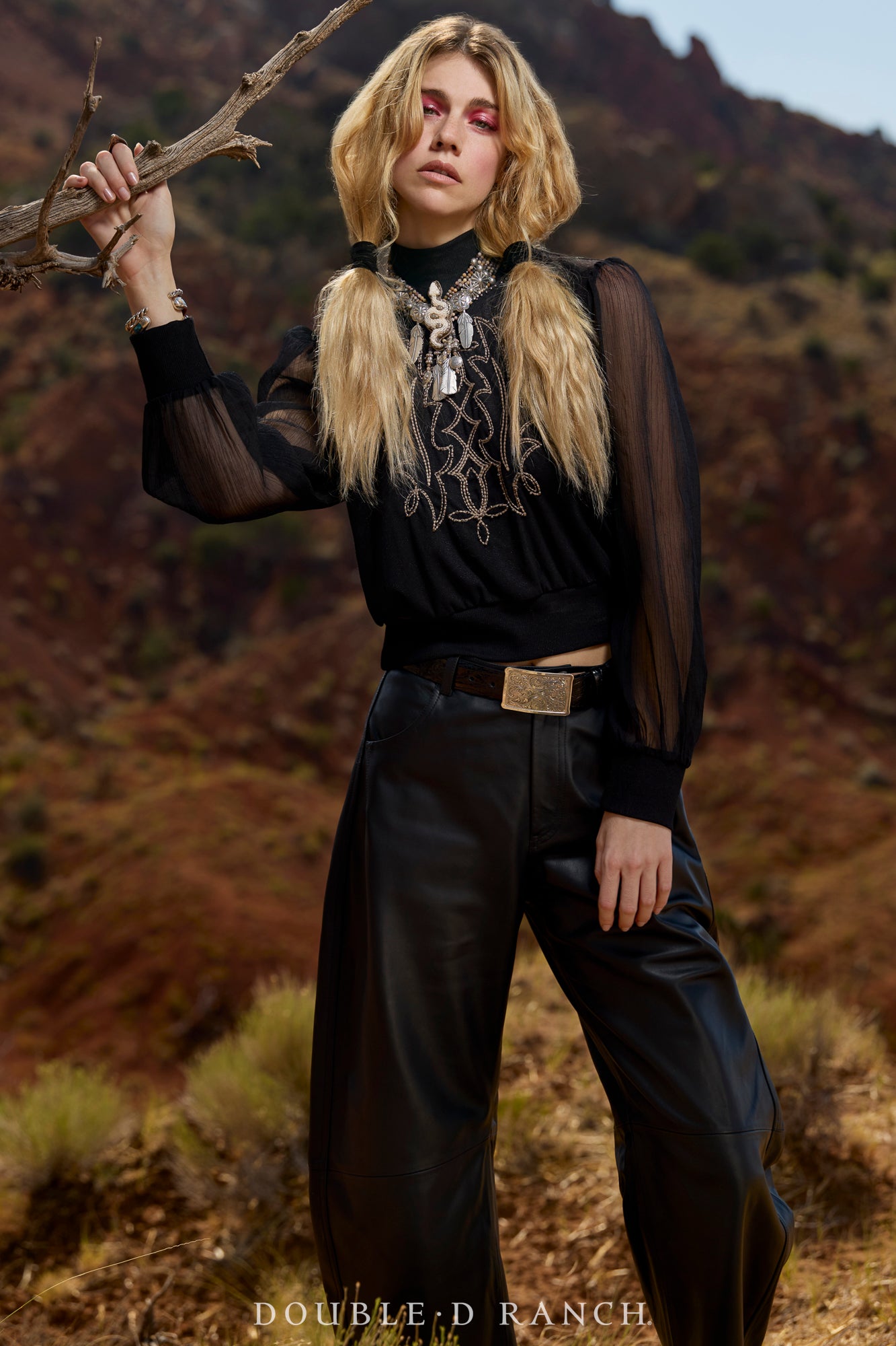 Top, Lasso the Night