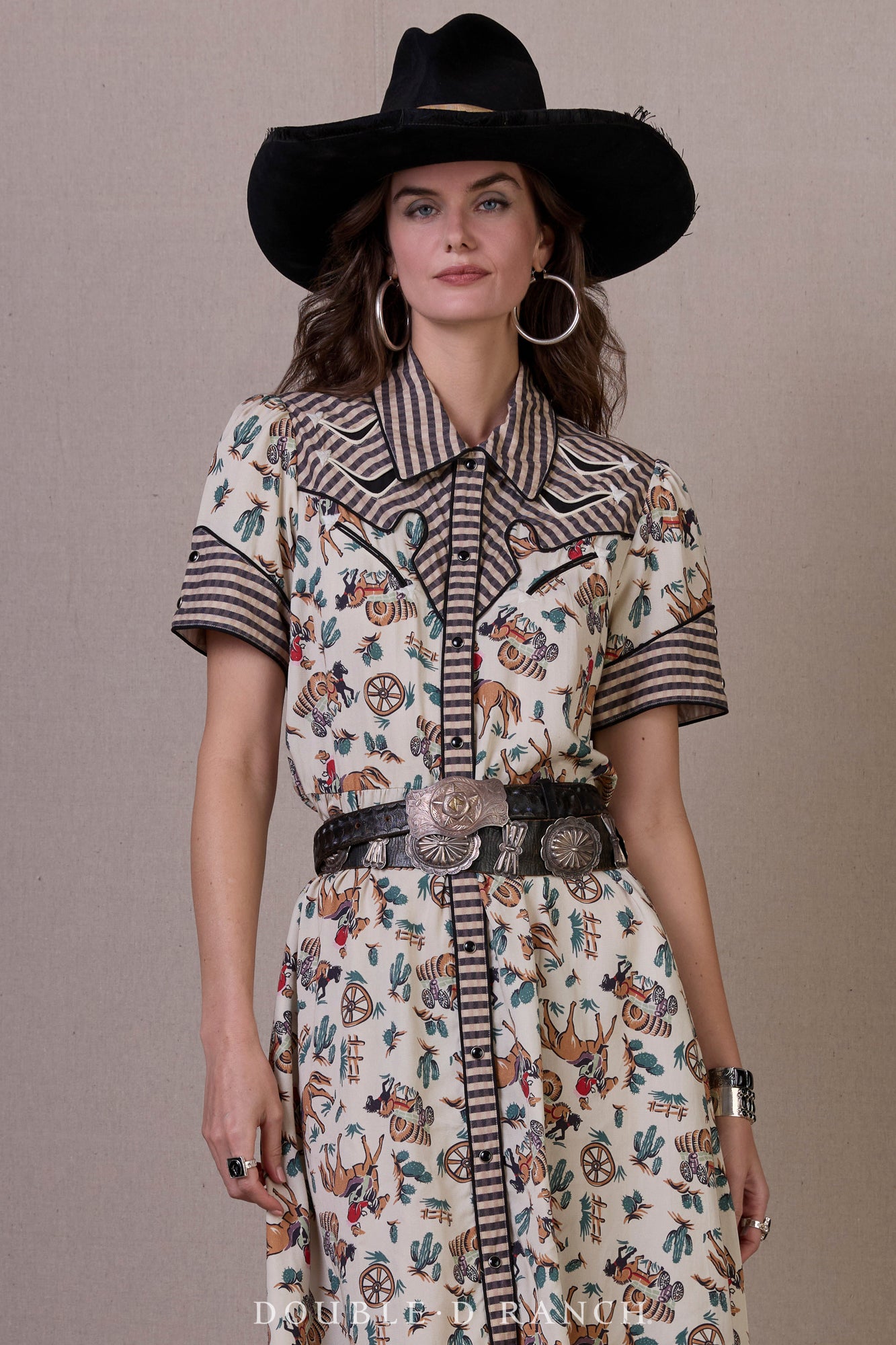 Dress, Hardcore Western