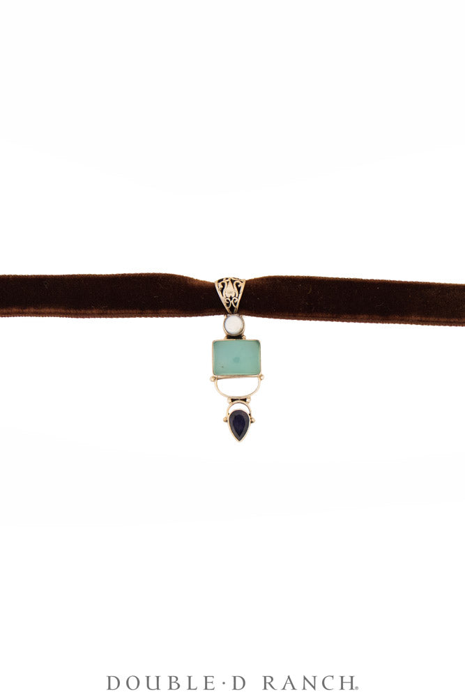 Necklace, Pendant, Margeaux Ribbon With Semi-Precious Stones, Hallmark, Contemporary, 3995Q