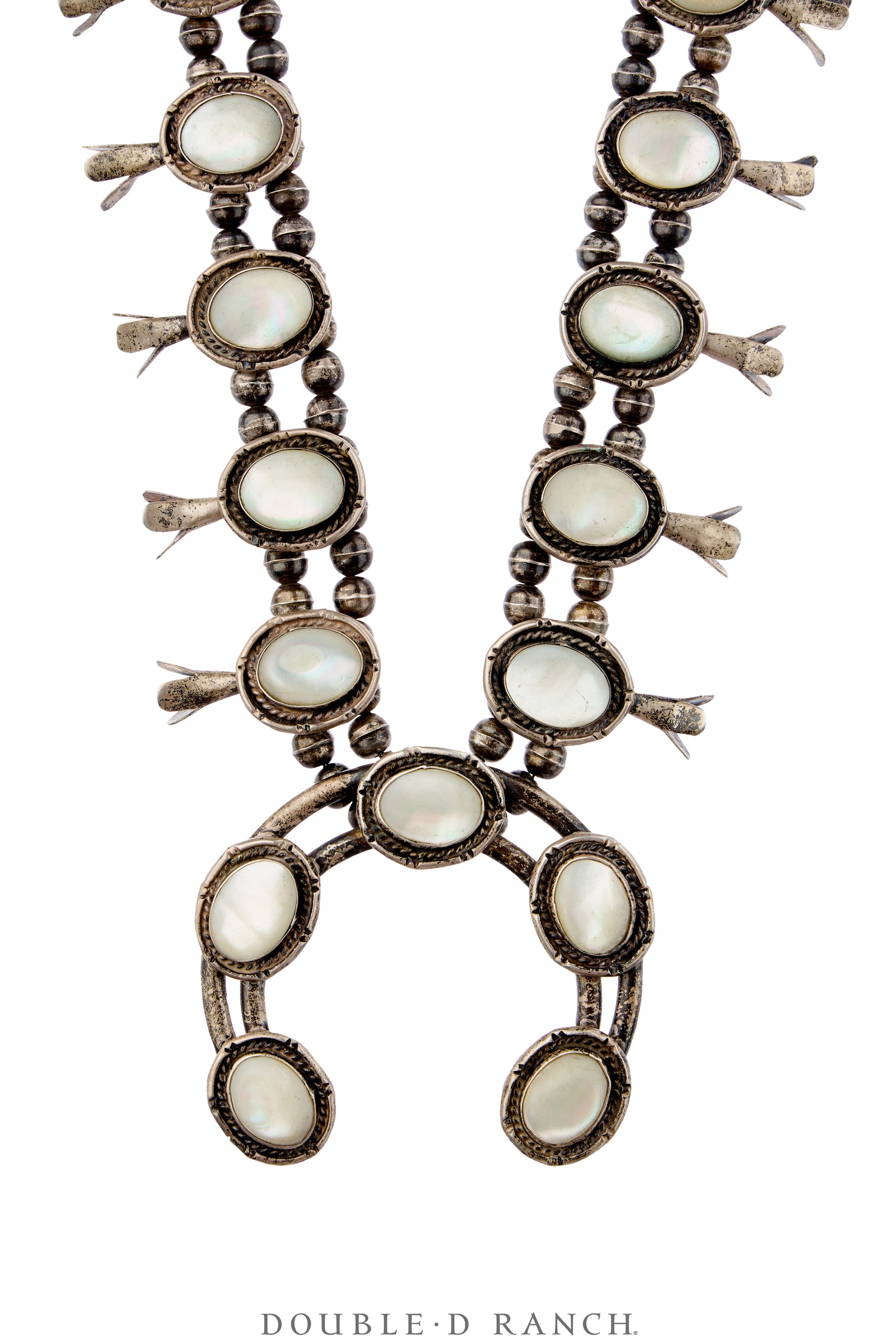 Necklace, Squash Blossom, Mother of Pearl, Sans Hallmark, Vintage, 3930