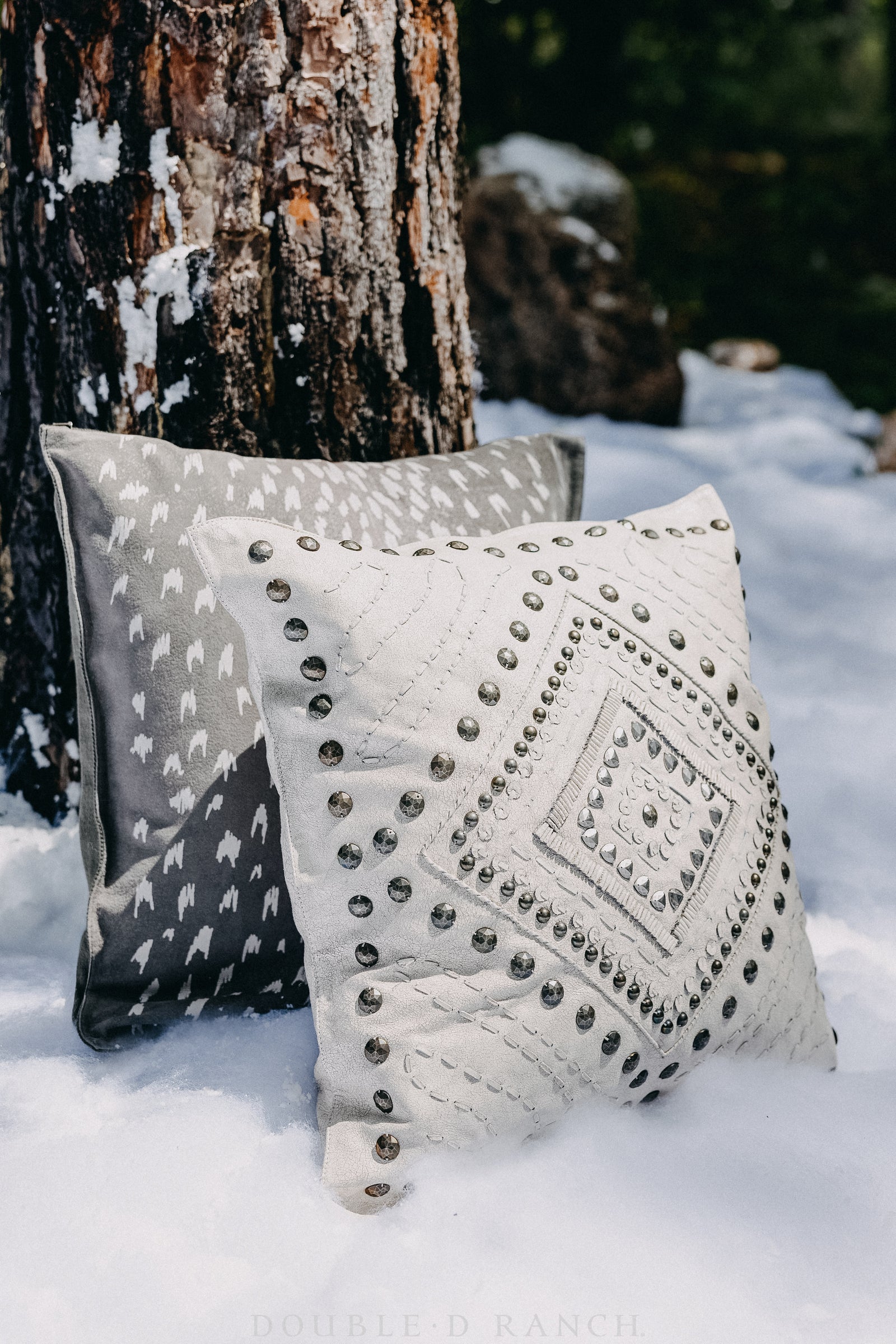 Home, Pillow, Leather, Legend Keeper, 718