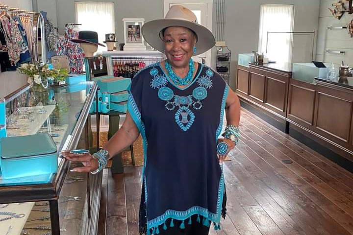 STYLE SPOTLIGHT: ALICE FISHER - Double D Ranch