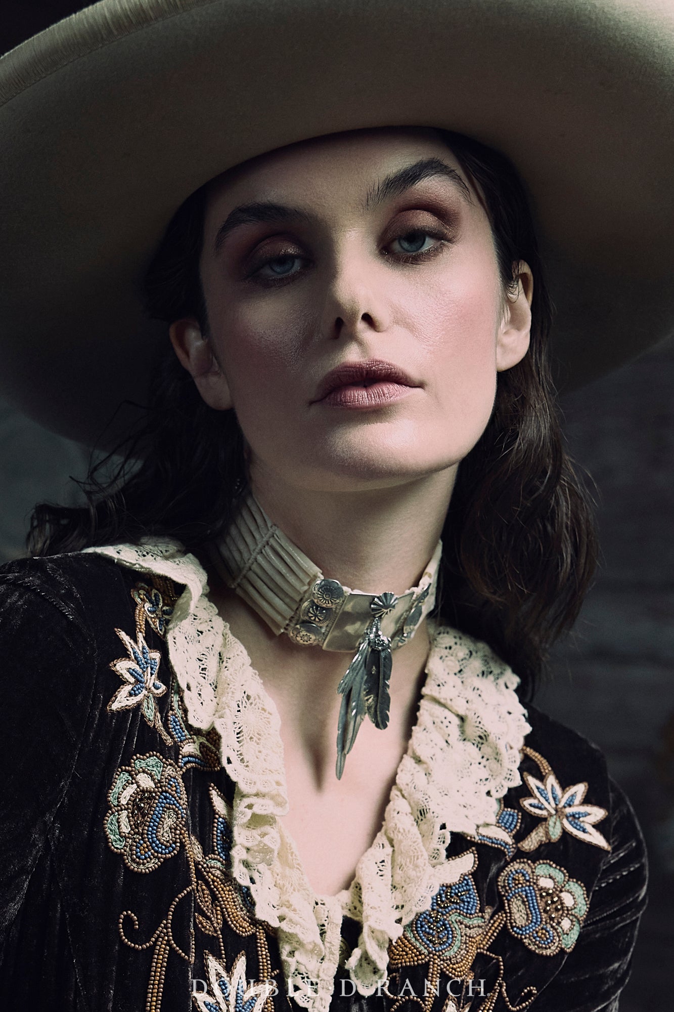 Necklace, Mummy's Bundle, by Double D Ranch, Isabella, Choker, Dentalium, 150