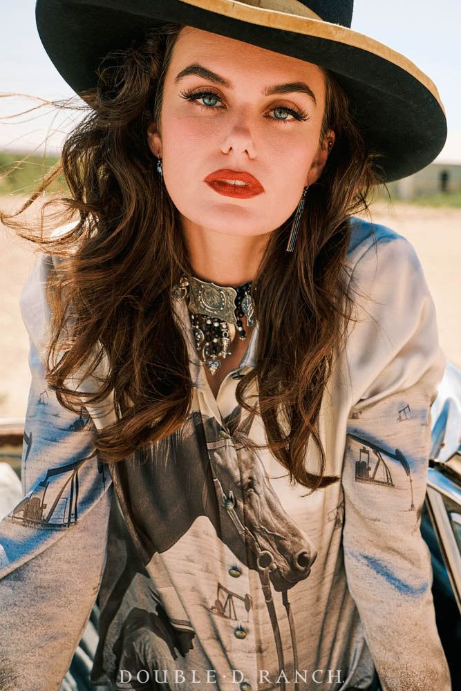 Blouse, Well Watched
