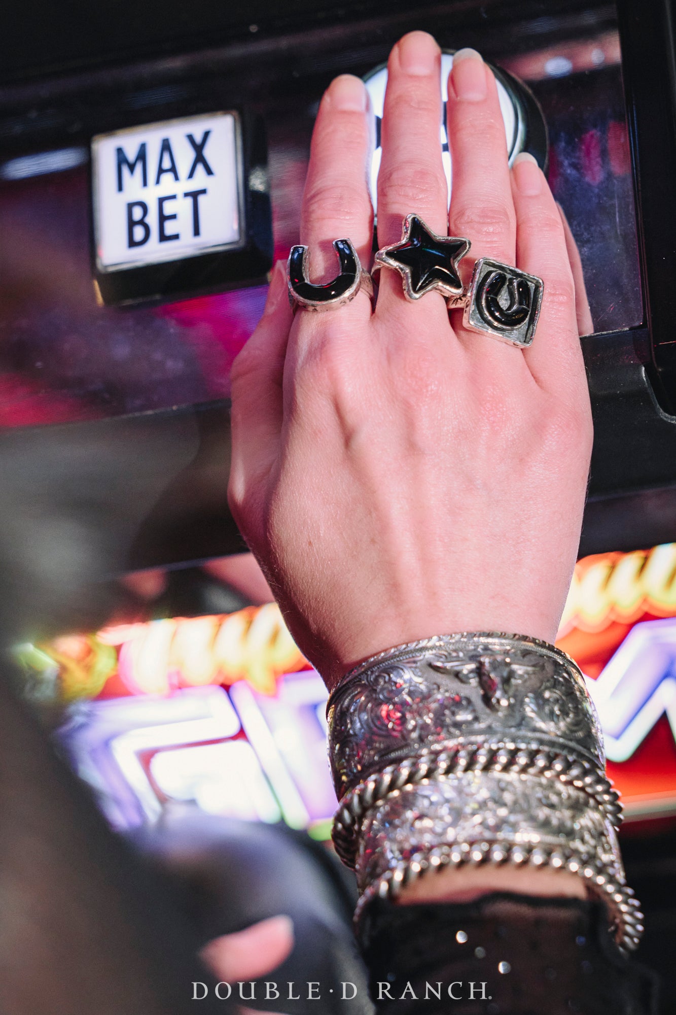 Ring, Inlay, Horseshoe, Hallmark,  Contemporary, 835E