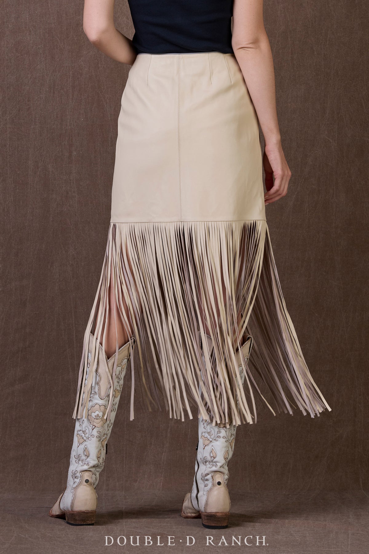 Skirt, Callahan's Corral