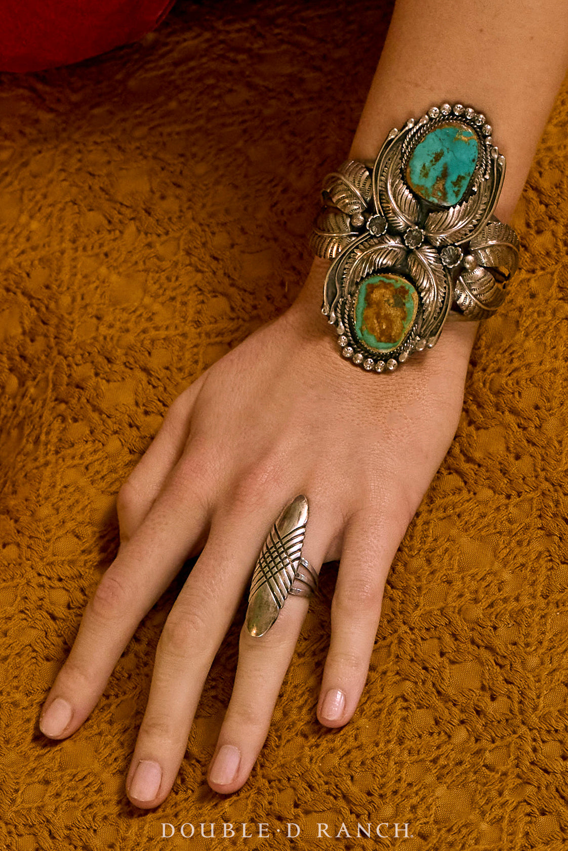 Cuff, Appliqué, Turquoise, Double Stone With Leaf Appliqué, Vintage 70s, 3954