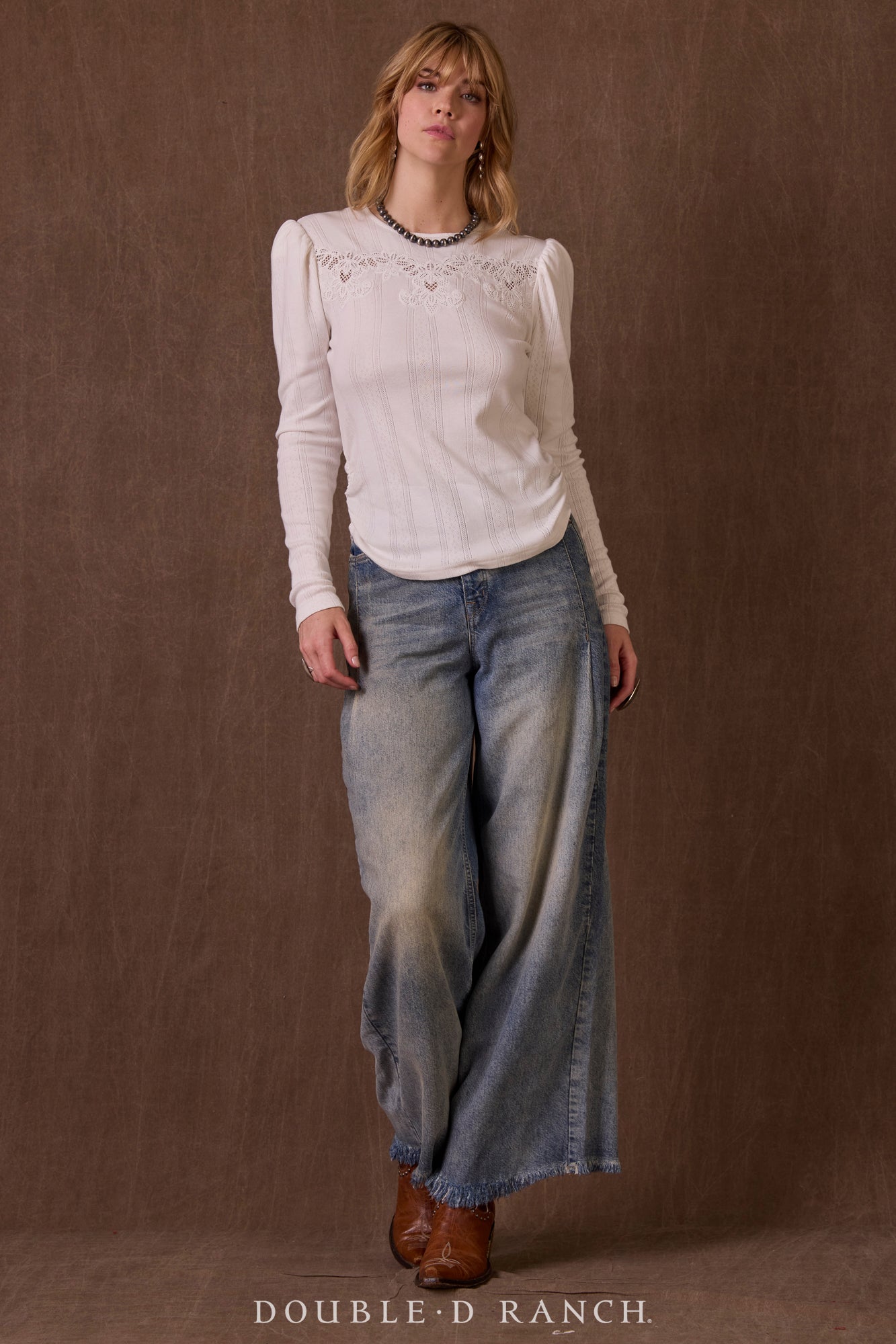 Tee, Beckett Battenburg