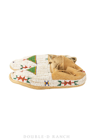 Miscellaneous, Artifact, Moccasins, Beaded, Cheyenne, Vintage, Early 20th Century, 733