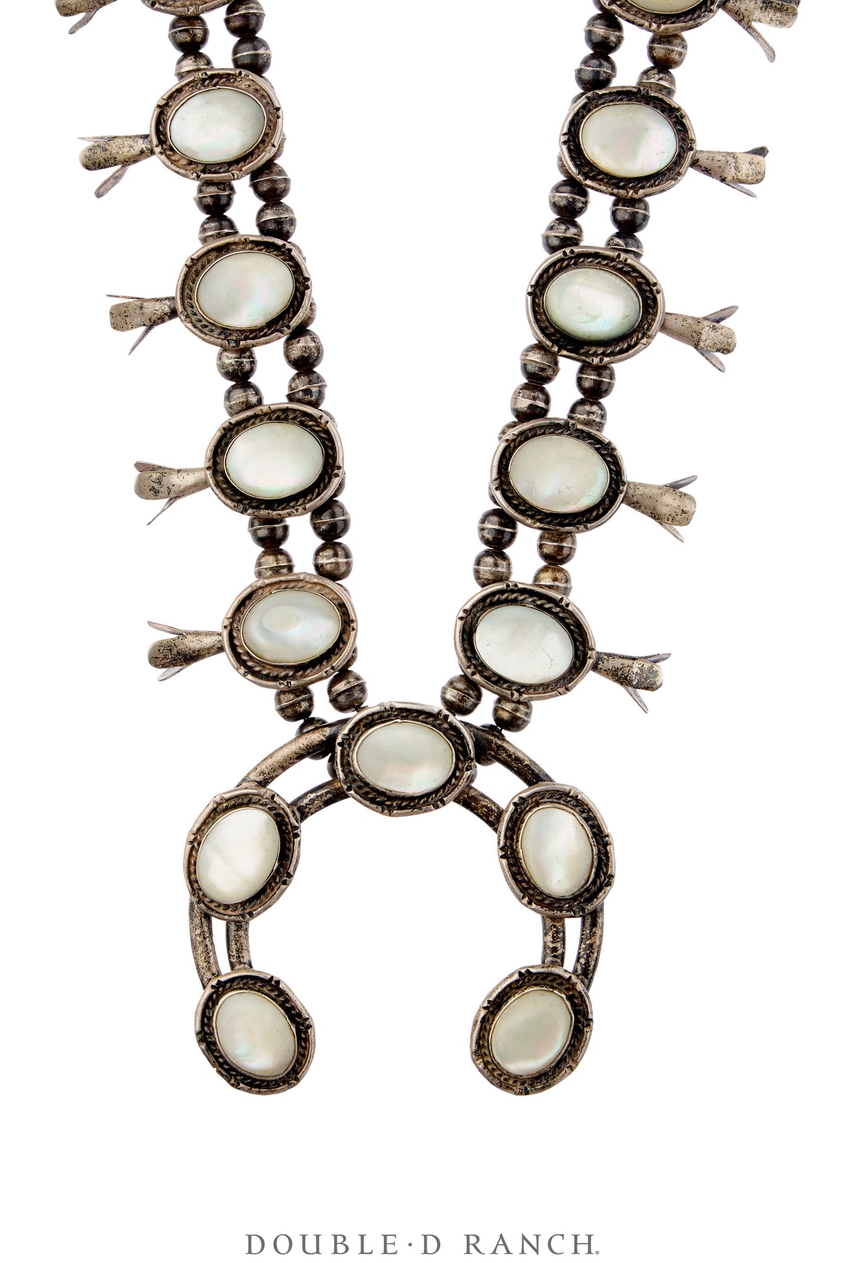 Necklace, Squash Blossom, Mother of Pearl, Sans Hallmark, Vintage, 3930