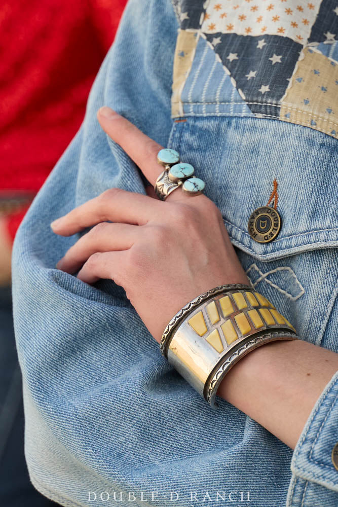 Cuff, Row, Double, Yellow Shell, Vintage ‘70s, 4143
