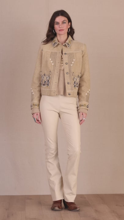 Jacket, Beyond the Trail