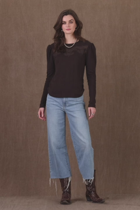 Tee, Beckett Battenburg