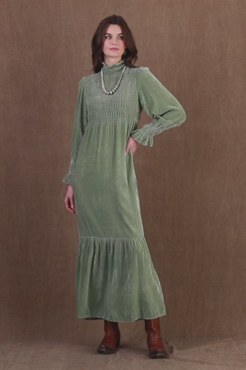 Dress, Through the Wringer