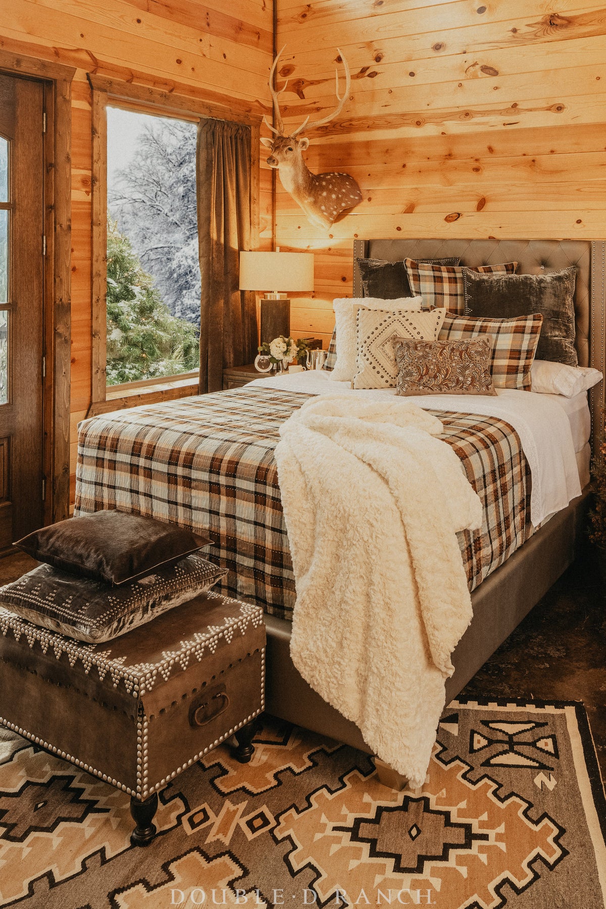 Home, Pillow, Leather, Legend Keeper, 718