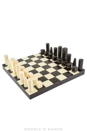 Miscellaneous, Game, Chess Set, Horn, 114